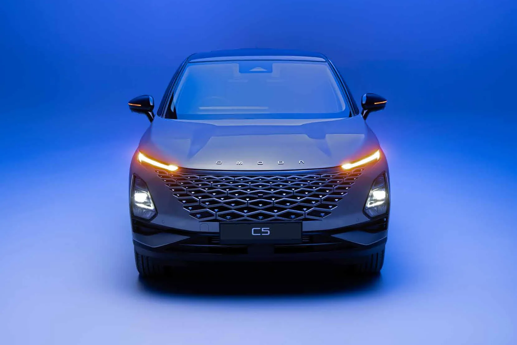 OMODA C5 Street+ em estúdio